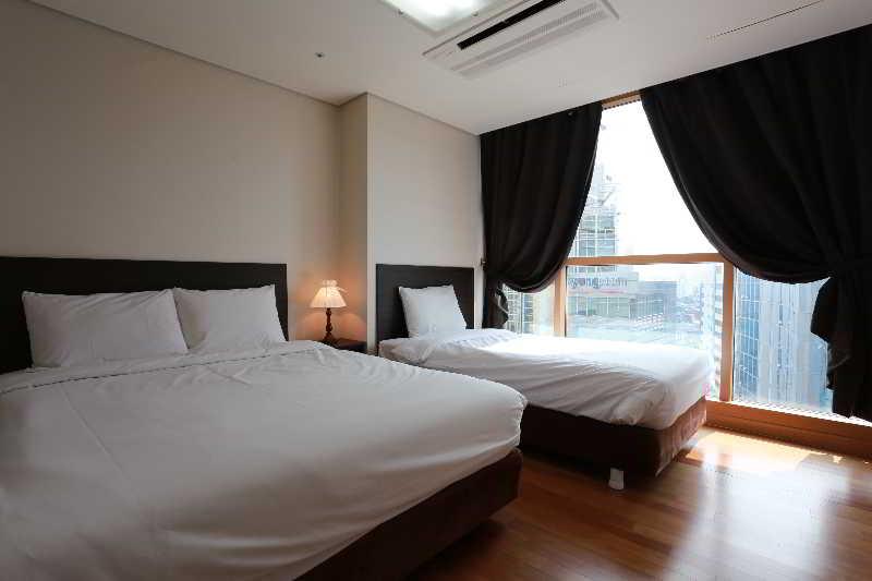 Brown Seoul